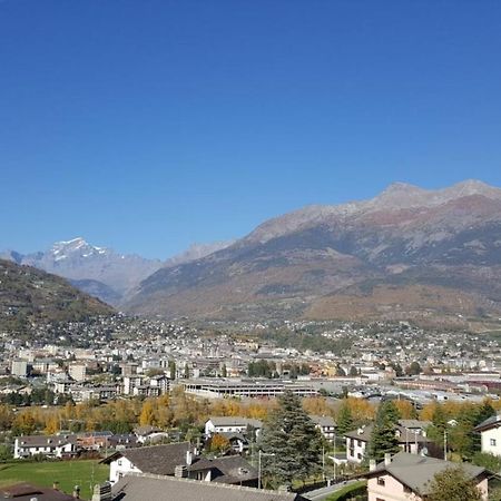 Case Vacanze Robetez Aosta Luaran gambar